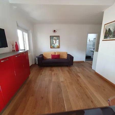 Lovewknds - Topfloor With Duomo View Apartment Florence
