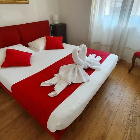 Апартаменты Lovewknds - Topfloor With Duomo View